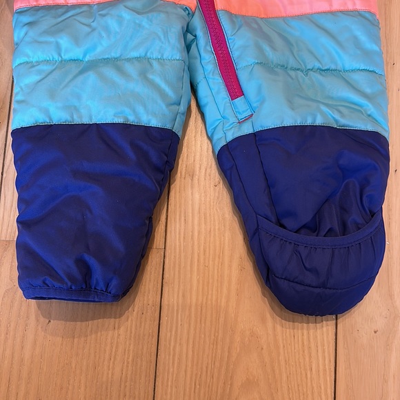 OshKosh B’gosh baby rainbow one piece snowsuit - Picture 3 of 7